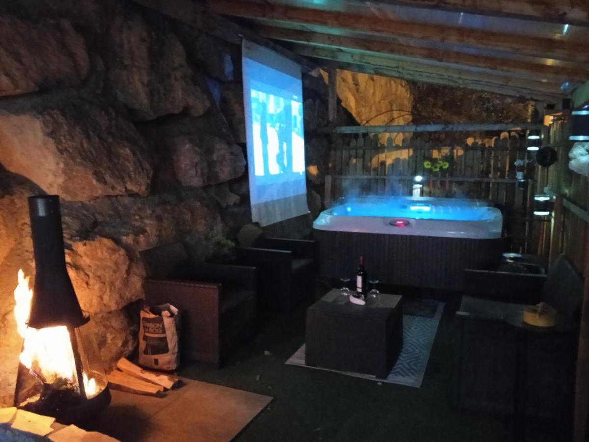 Le Love Chalet Des Alpes Guillestre Exteriér fotografie